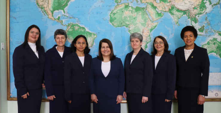 Irmãzinhas acolhem nova coordenação geral