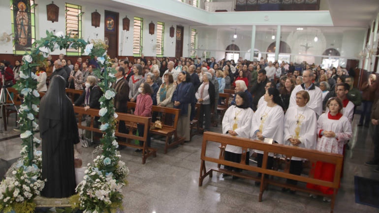 Festa de Santa Paulina 2024 reuniu milhares de fiéis em São Paulo e Santa Catarina