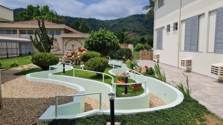 Centro de Terapias Naturais Fonte de Vida comemora 25 anos dedicados à saúde integral