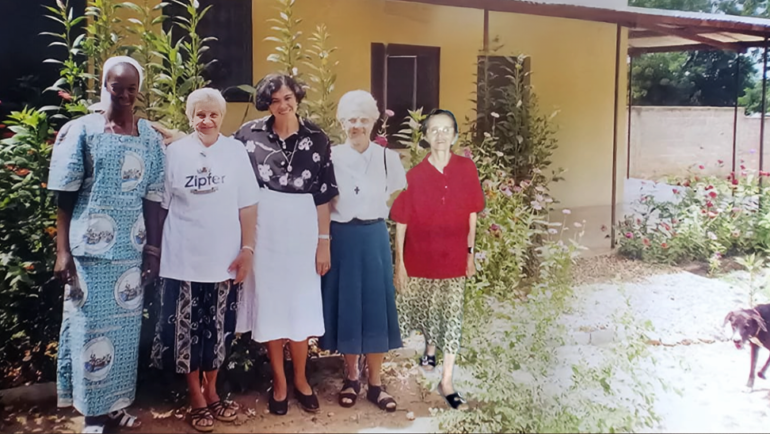 Irmãzinhas celebram 30 anos de missão em Camarões